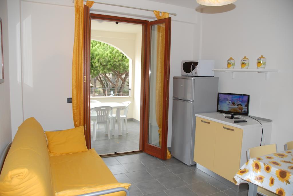 I Portici Apartments Marina di Grosseto Cameră foto